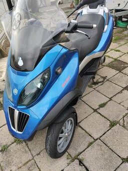 PIAGGIO MP3 250 ccm r.v.2009