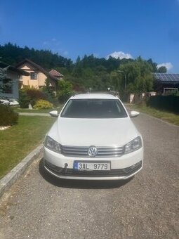 Volkswagen Passat Variant 2013 2.0 TDI CFF 103kW