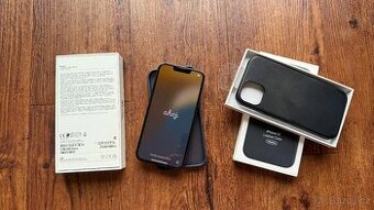 iPhone 13 Midnight blue 128GB - perfektní stav