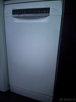 Myčka nádobí Bosch SPS4EMW24E bílá