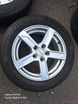 Toyota alu a pneumatiky 205/55 R16