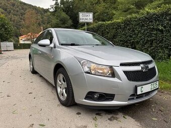 Prodám Chevrolet Cruz 1.8 benzin