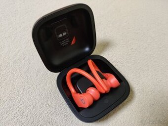 Beats Powerbeats Pro,,.  Kvalitné originálne slúchadlá.
