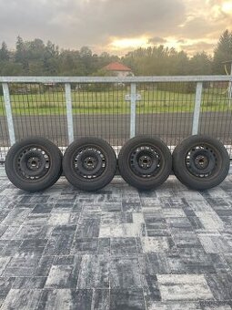 Ráfky + zimní pneu 215/55R16