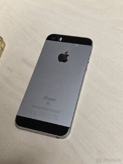 iPhone SE na diely