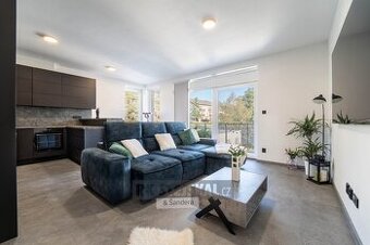 Pronájem bytu 2+kk, 69 m2 - Hluboká nad Vltavou (České Buděj