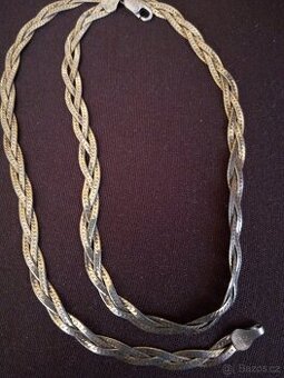 Stříbrný zlacený náhrdelník cop