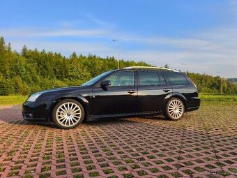 Ford Mondeo ST 220