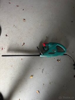 Prodam el. nuzky na zivy plot