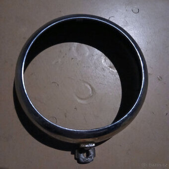 Rámeček světlometu,sklo pasuje ze Stadiona