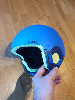 Helma na lyze Wedze Piste 500 velikost S  Barva: MODRÁ