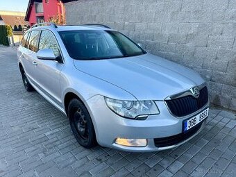 Škoda Superb Combi 2.0 TDI 125kw 11/2011 / NAVI / PANORAMA