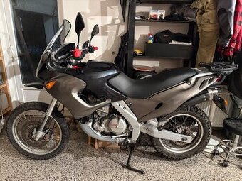 Aprilia Pegaso 2000