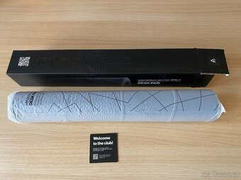 Nová velká podložka DELTAHUB - 80 x 45 cm