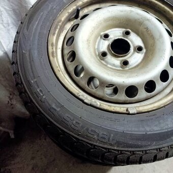 15" plechová kola – 5x112 – ŠKODA (  Disky: Plechové disky 