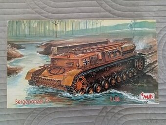 Model tank 1:35 Panzer IV Bergenpanzer