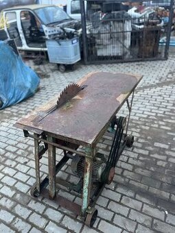 Elektrická kotoučová pila