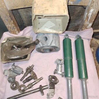 Nahradni dily jawa pionyr