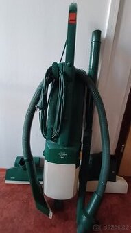 vysavač vorwerk vk122