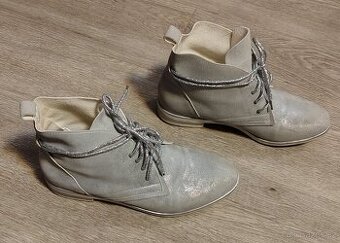 Boty stříbrné vel. 37 jako nové