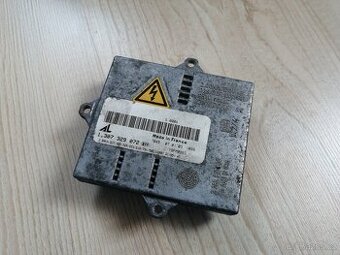 Jednotka xenonu Mercedes 1307329072 W203 W220 C203