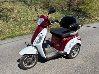 Elektrická tříkolka