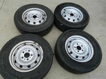 kola 5x118 +letní pneu r15