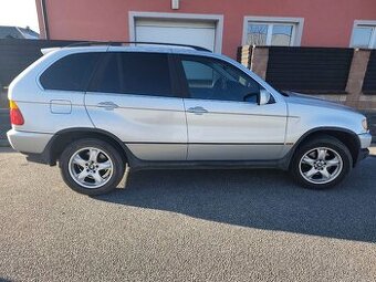 BMW X5 4.4i LPG