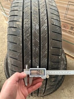 Bridgestone Alenza 001 235/55 R19 101 V