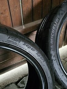 Letní pneu Michelin 235/35 R19