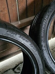 Letní pneu Michelin 235/35 R19 - 1