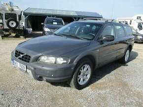 VOLVO XC70 2,4D5 Momentum 136kw bez koroze 12/2005