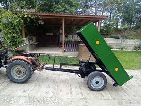 Sklápěcí kára (vlek) za menší traktor nebo malotraktor