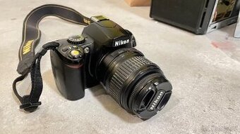 Nikon d40 kit 18-55mm + 32gb sd karta