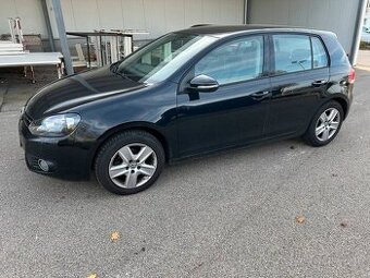Volkswagen Golf 6 1.4 MPI 69tkm Černá metal