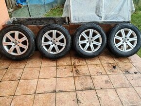 Prodám zimní pneu Nokian 225/65 R17