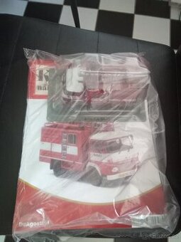 Kultovní náklaďáky De Agostini 1:43