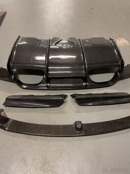 BMW M4 CARBON DOPLŇKY