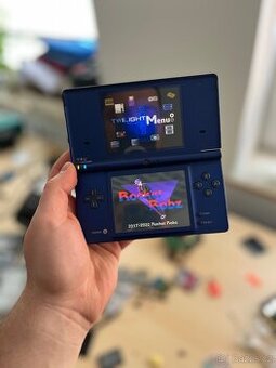 Nintendo DSi Metallic Blue s CFW