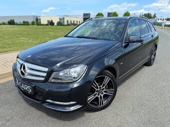 MERCEDES-BENZ C180 CGI //2012 MANUAL NAVIGACE SERVISKA