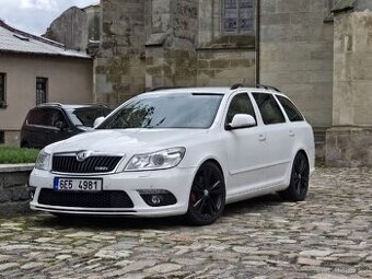 Škoda Octavia 2 RS DSG PĚKNÁ