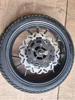 Přední kolo 17'' palců na motard