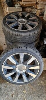 Krasna kola z audi tt r18 225/40 temer nové pneu