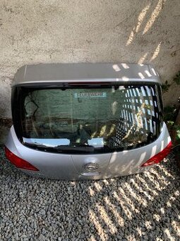 Opel Astra J Hathback 2010