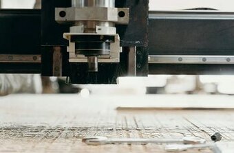 CNC Frézování plošných materiálů