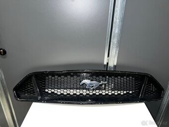 Přední mřížka (grill) – Ford Mustang (r. 2015+)
