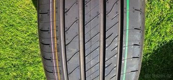 GoodYear Efficent grip performance 2