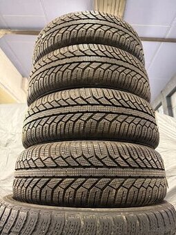 prodám zimní 235/55/18 Continental a Nokian