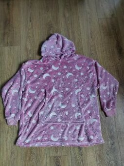 Krásná heboučká oversize mikina