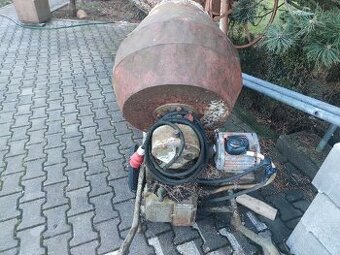 MÍCHAČKA  stavební